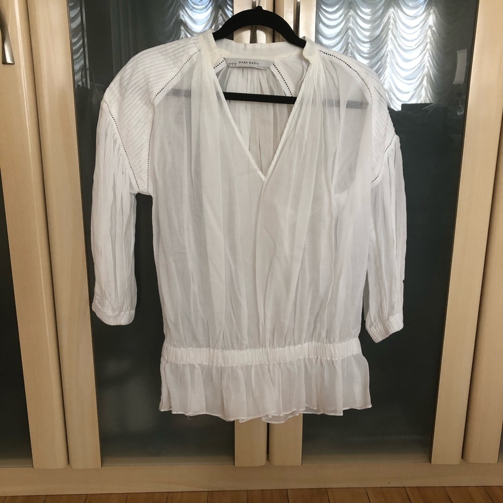 Zara Basic White Blouse Size Small - image 1